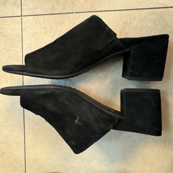 Abeo Shoes - Black faux Suede block heel Abeo Arch Support 7